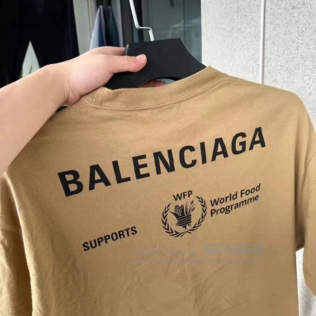 Balenciaga Balenciaga Khaki Wheat Ear Short Sleeve. Size US L / EU 52-54 / 3 - 4 Thumbnail