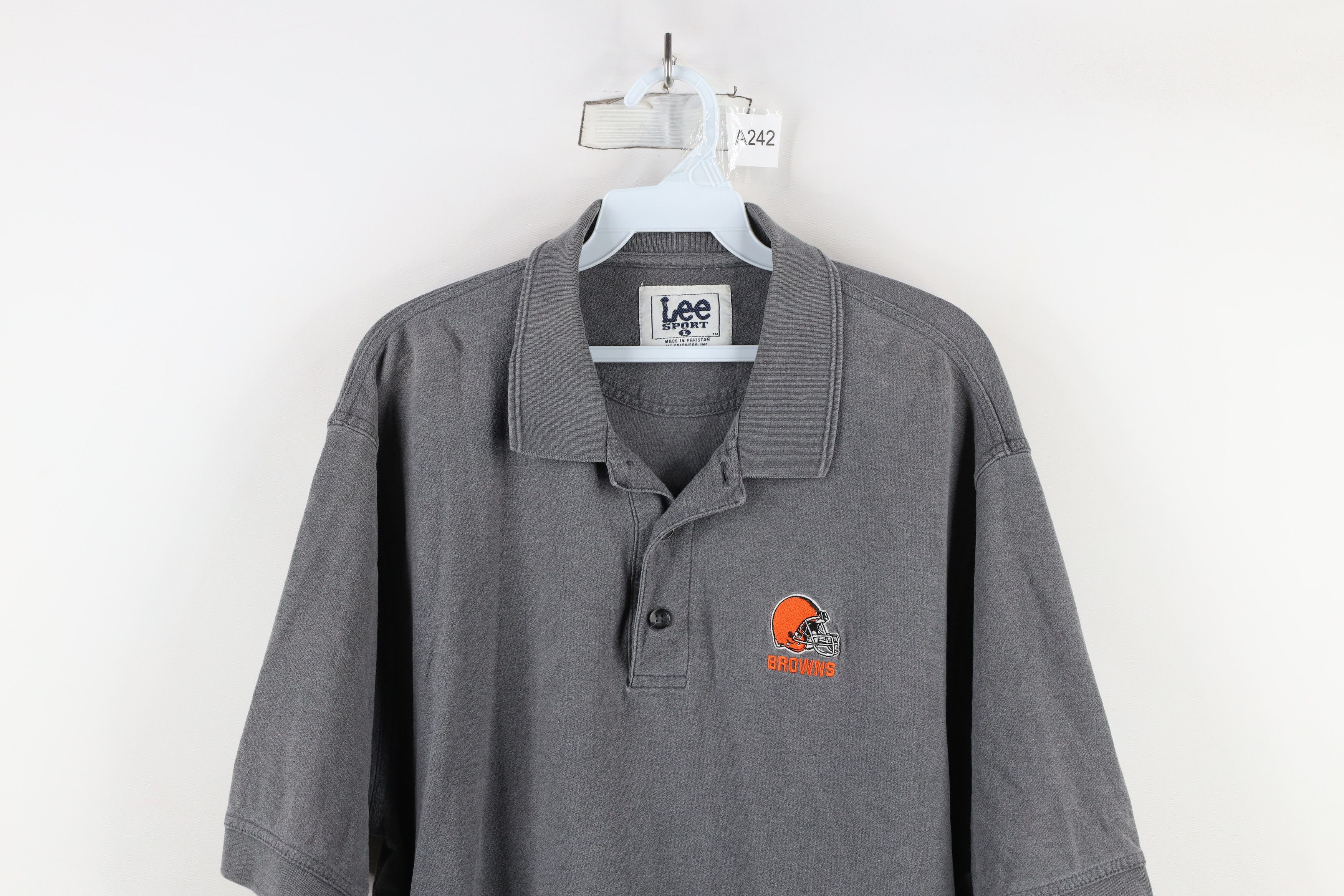 Vintage Vintage 90s Spell Out Cleveland Browns Football Polo Gray Size US L / EU 52-54 / 3 - 2 Thumbnail