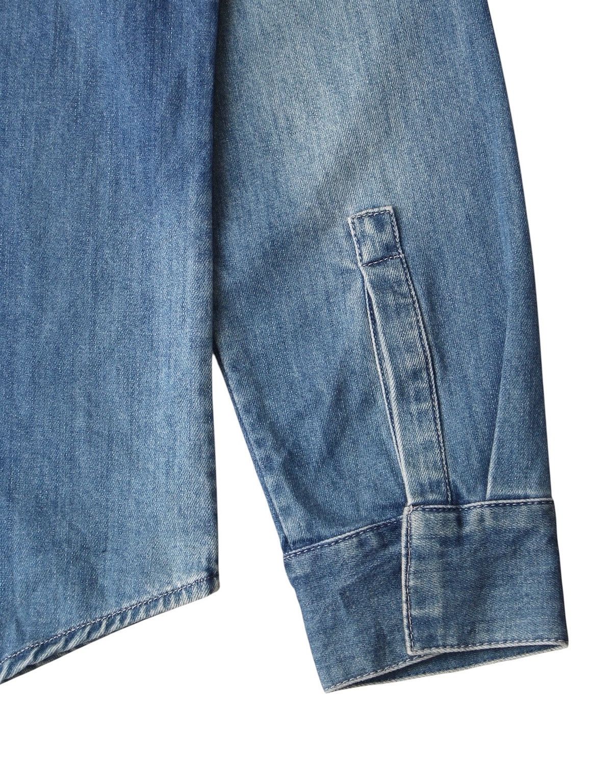 Calvin Klein 2000S CALVIN KLEIN JEANS PATCHED DENIM SHIRT Size US M / EU 48-50 / 2 - 5 Thumbnail