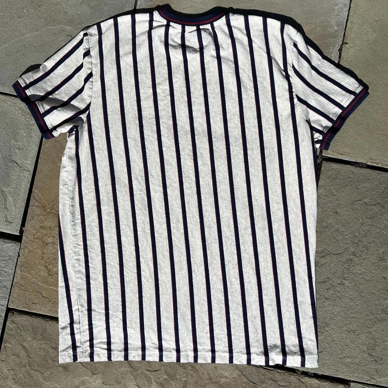 Other Vertical Striped Heather Grey Navy Red T-shirt Size US L / EU 52-54 / 3 - 4 Thumbnail