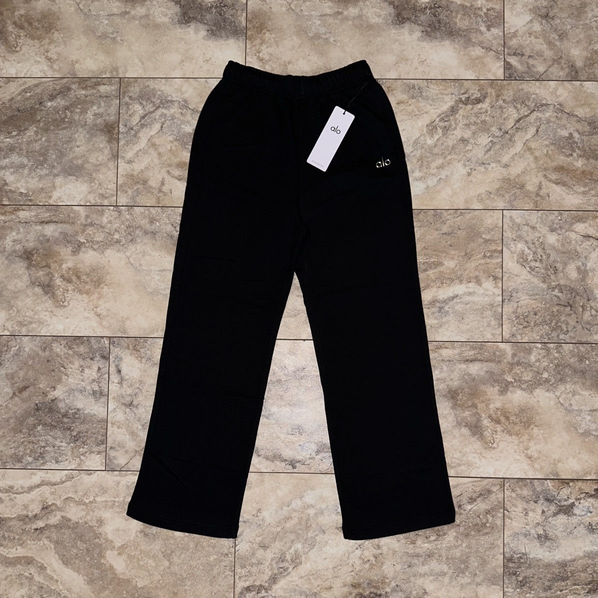 Alo Alo Yoga Accolade Straight Leg Sweatpants Black Size Small Size 27" / US 4 / IT 40 - 1 Thumbnail