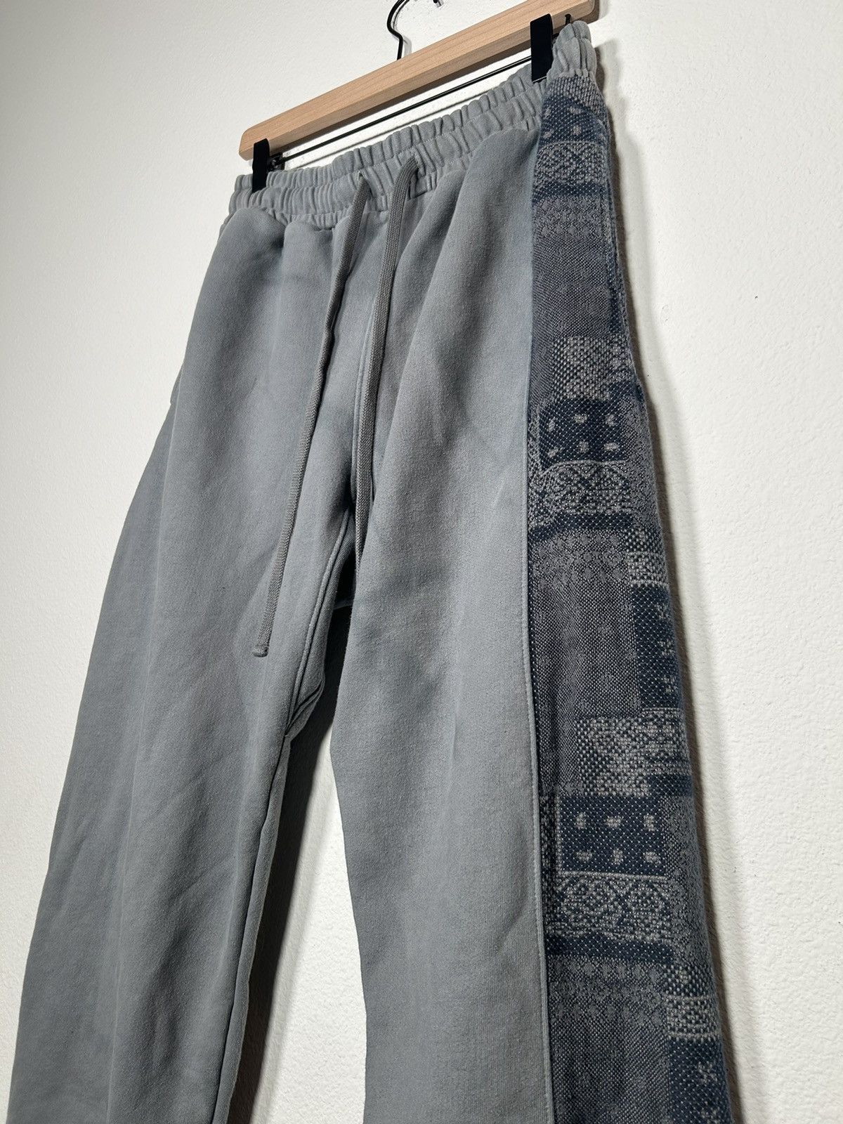 Alchemist SS23 Tribal Stripe Distressed Sweatpants Size US 30 / EU 46 - 2 Thumbnail