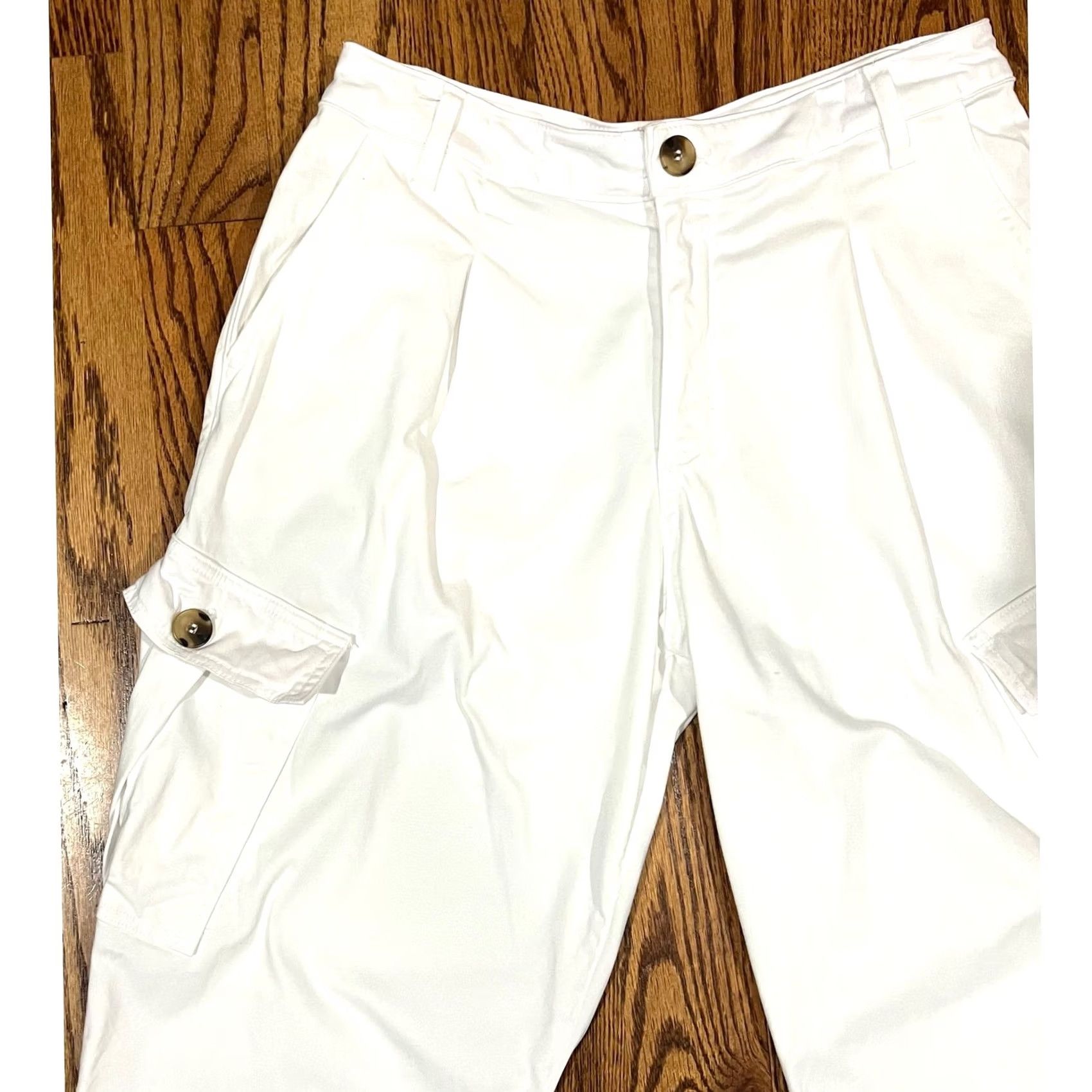 Anthropologie VINTAGE Amadi Women's White Cargo Pants Cropped Pleated Cotton Blend Sz M Size 32" / US 10 / IT 46 - 4 Thumbnail