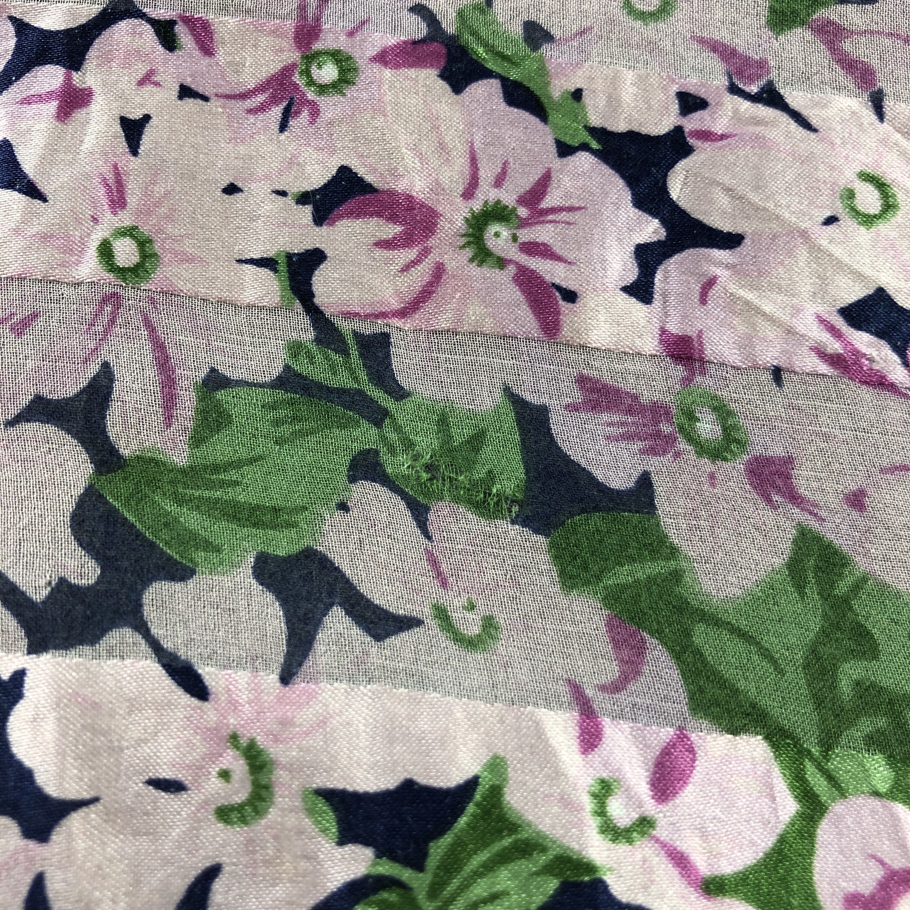 Yves Saint Laurent Yves Saint Laurent Floral Silk Scarf M1266 Size ONE SIZE - 12 Thumbnail