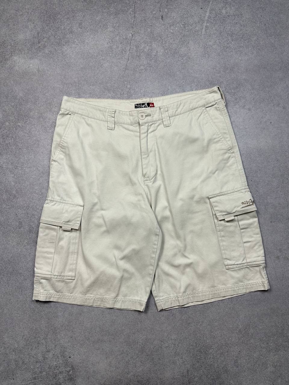 Quiksilver Vintage Quiksilver Shorts, Size L – Classic Surfwear Size US 34 / EU 50 - 1 Thumbnail