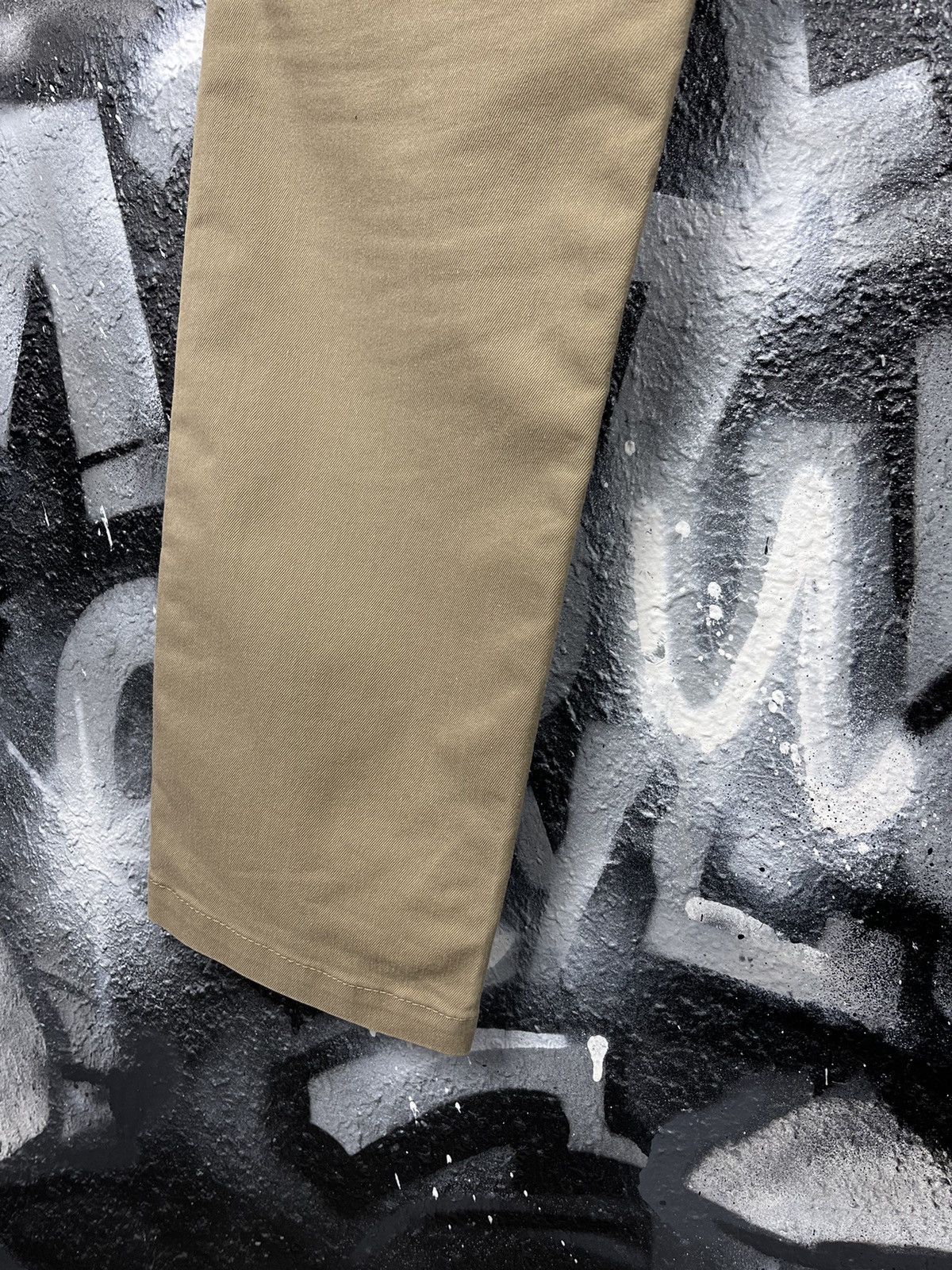 Carhartt Carhartt Vintage Beige Sid Pants Men’s Size W33 L32 Size US 33 - 14 Thumbnail