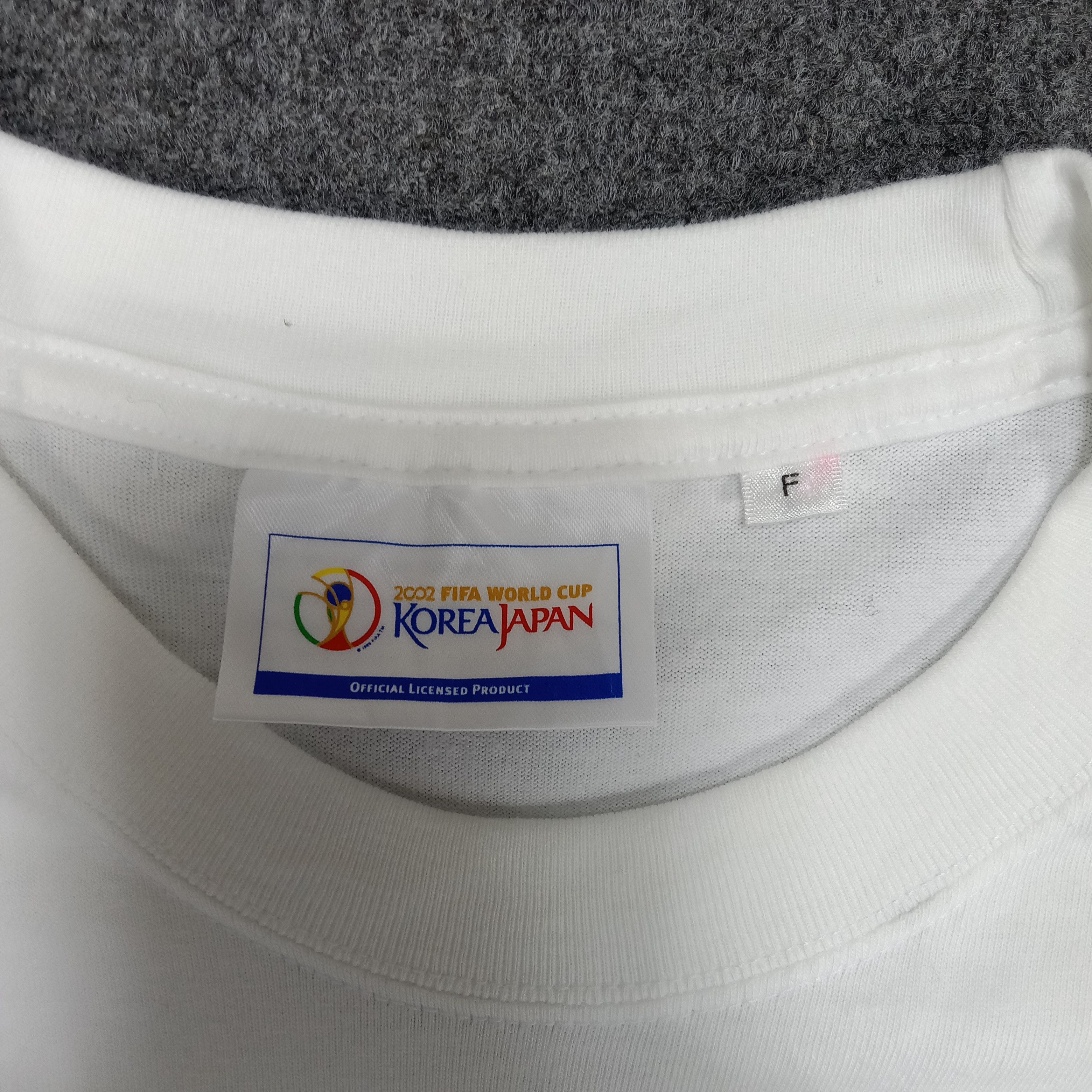 Vintage The 2002 FIFA World Cup Korea/Japan Ibaraki Tshirt Size US L / EU 52-54 / 3 - 5 Thumbnail