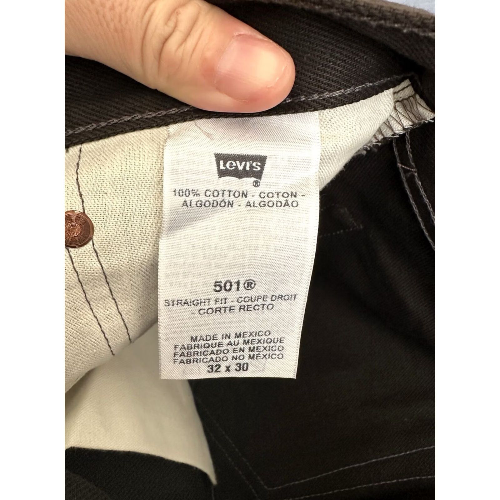 Levi's VINTAGE Y2K Levis 501 Jeans Mens Size 32x30 Black Straight Leg Button Fly Actual Size US 32 / EU 48 - 6 Thumbnail