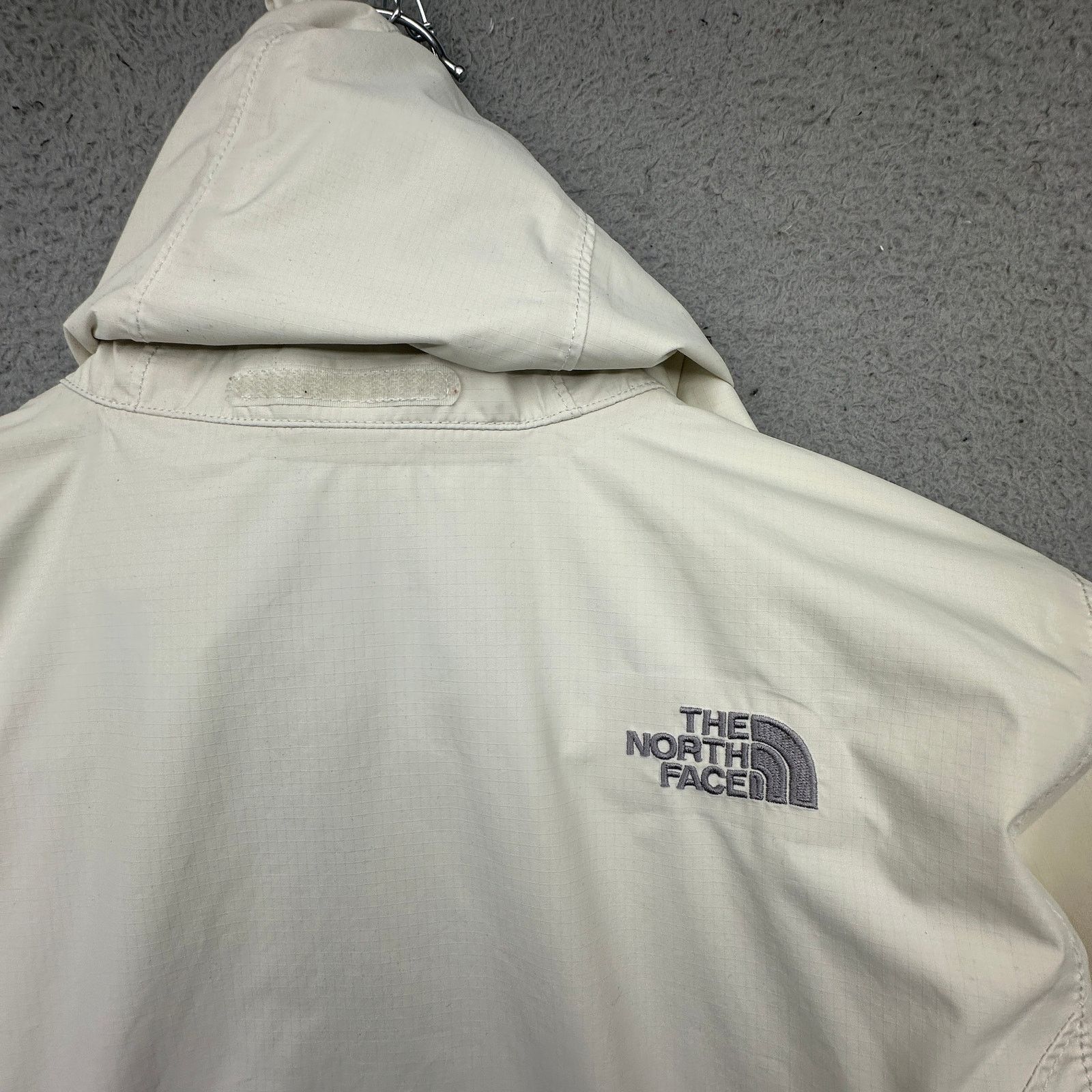 The North Face The North Face White Mesh Lined Jacket Womens Small Full Zip Size S / US 4 / IT 40 - 9 Thumbnail