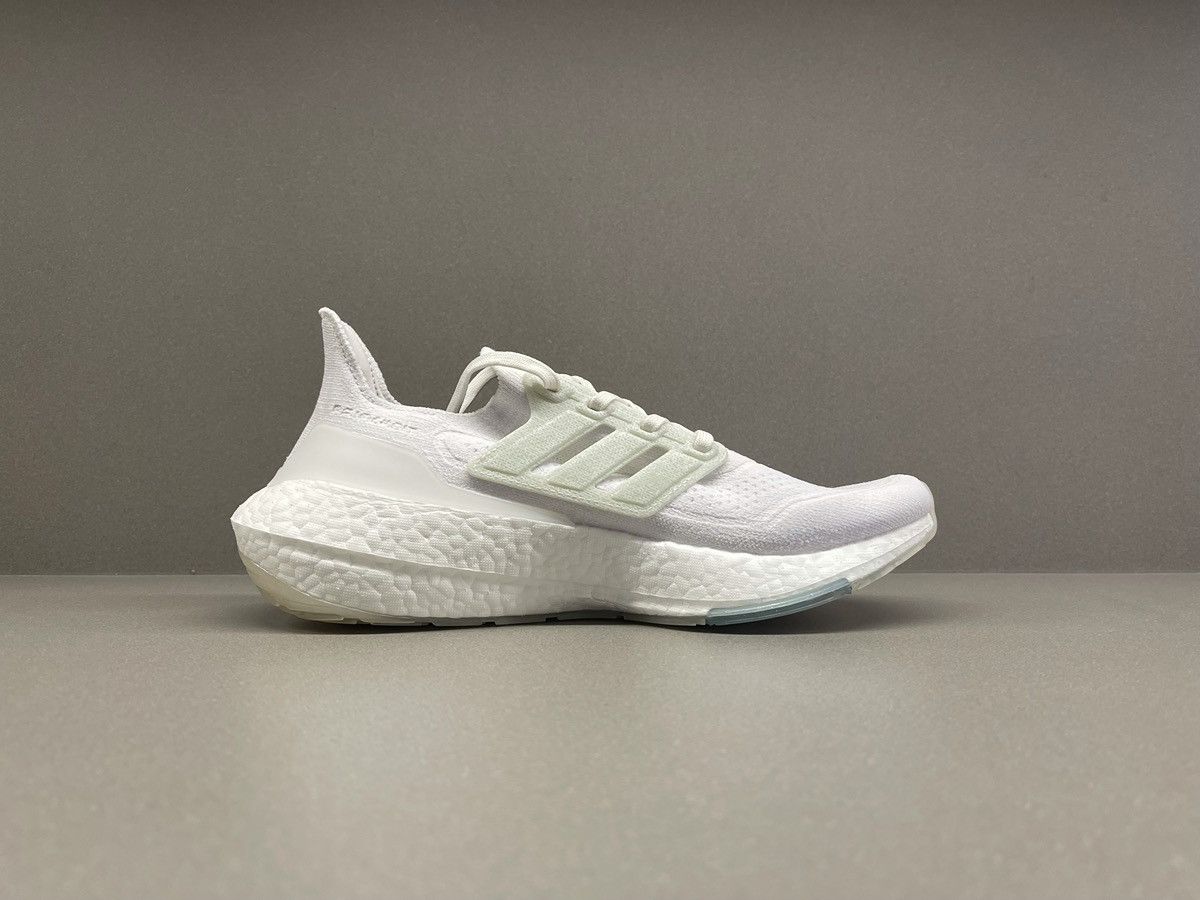 Adidas Adidas Ultra Boost Parley 21 Non-Dyed Size US 8.5 / EU 41-42 - 7 Thumbnail