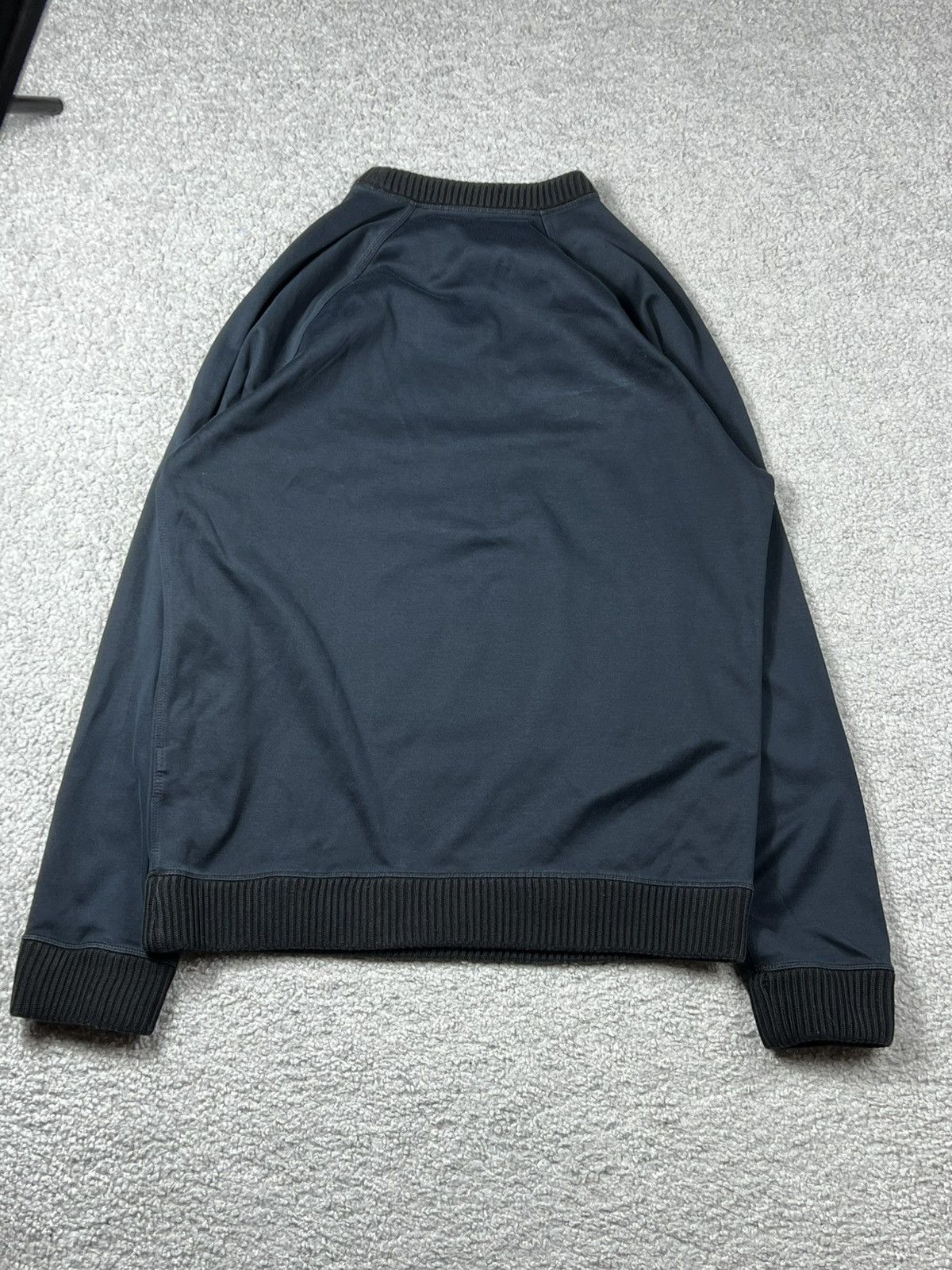 Louis Vuitton Louis Vuitton LV Embroidered Logo Blue Swetshirt Size L Size US L / EU 52-54 / 3 - 4 Thumbnail