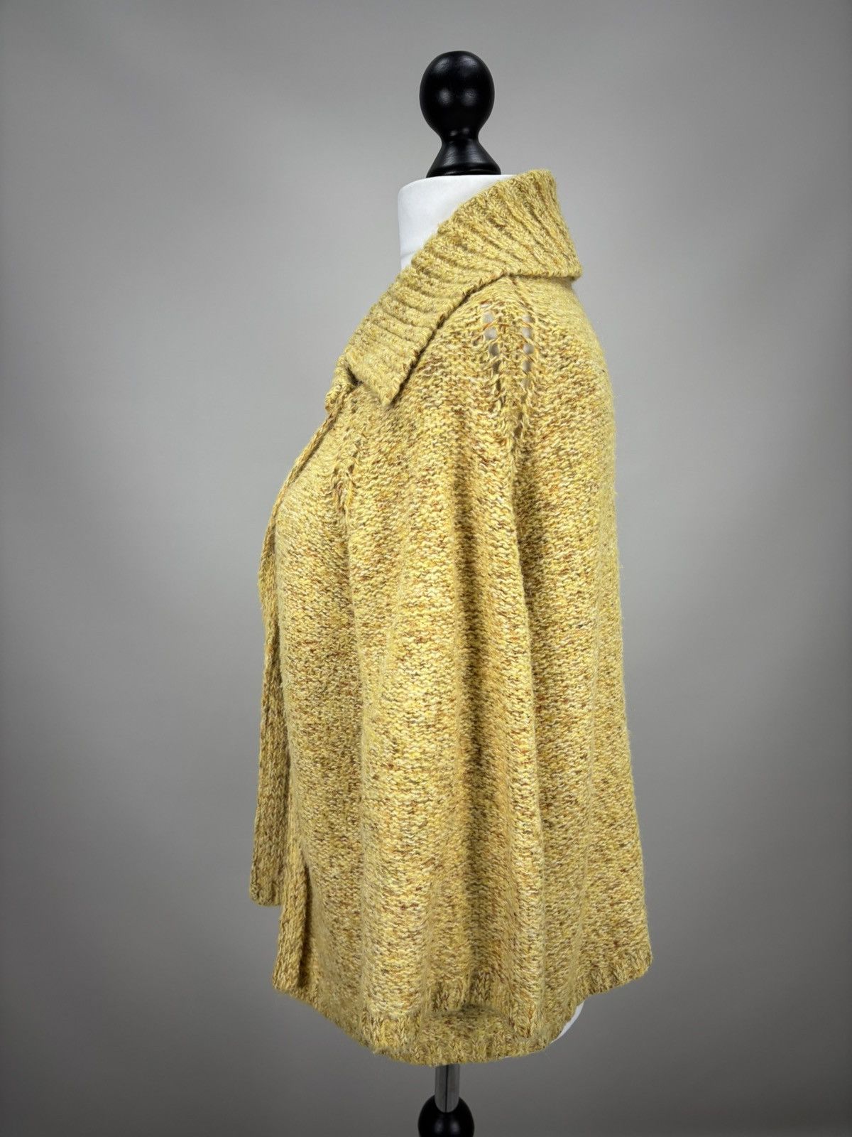 Laura Ashley Womens sweater cape Laura Ashley Size 12 Color Yellow Size XL / US 12-14 / IT 48-50 - 8 Thumbnail