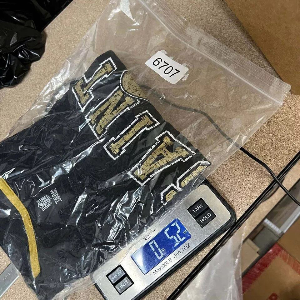 Nike New Orleans Saints Shirt Women Short Sleeve Crew Neck New M Size M / US 6-8 / IT 42-44 - 7 Thumbnail