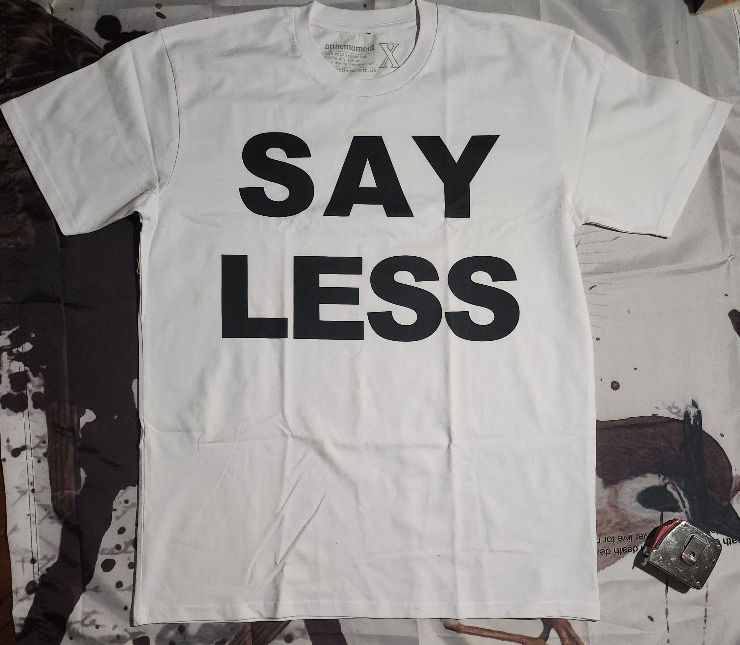 atthemoment atthemoment SAY LESS Tee Size US XL / EU 56 / 4 - 1 Preview