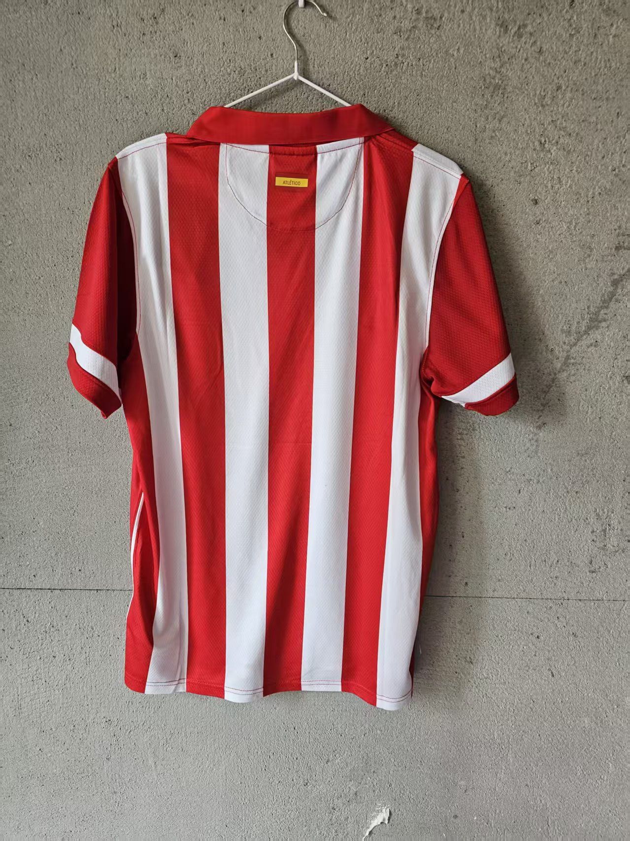 Nike 2013 2014 atletico madrid Jersey Size US S / EU 44-46 / 1 - 4 Thumbnail
