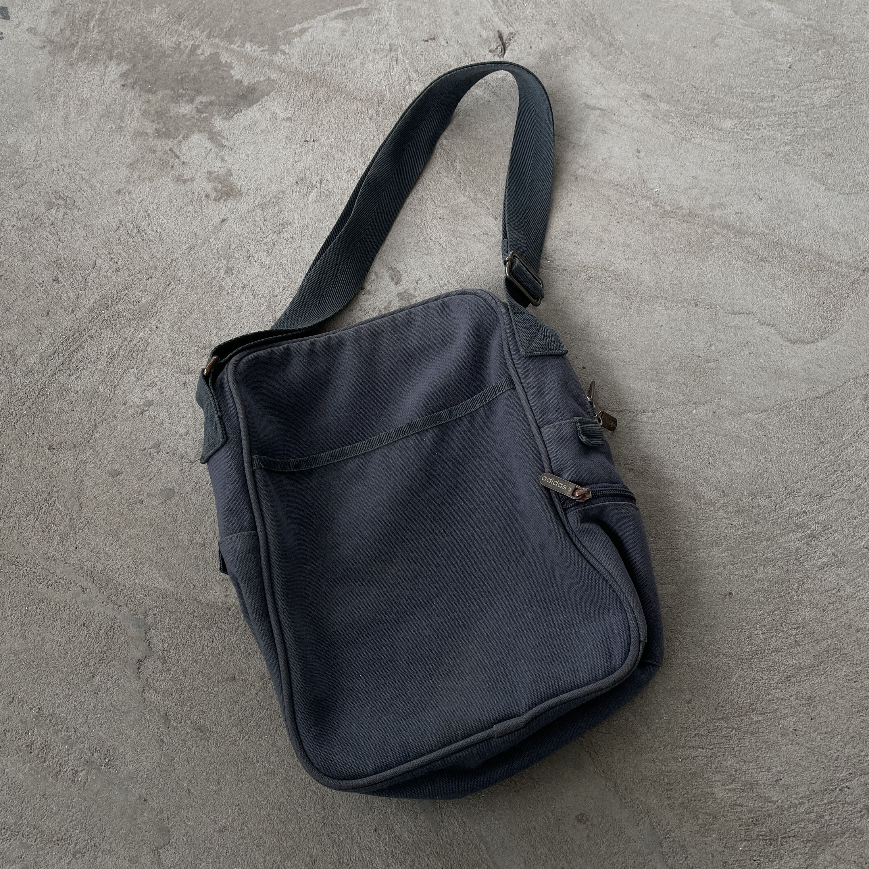 Adidas Vintage Adidas Neo Label Crossbody Bag Size ONE SIZE - 2 Thumbnail