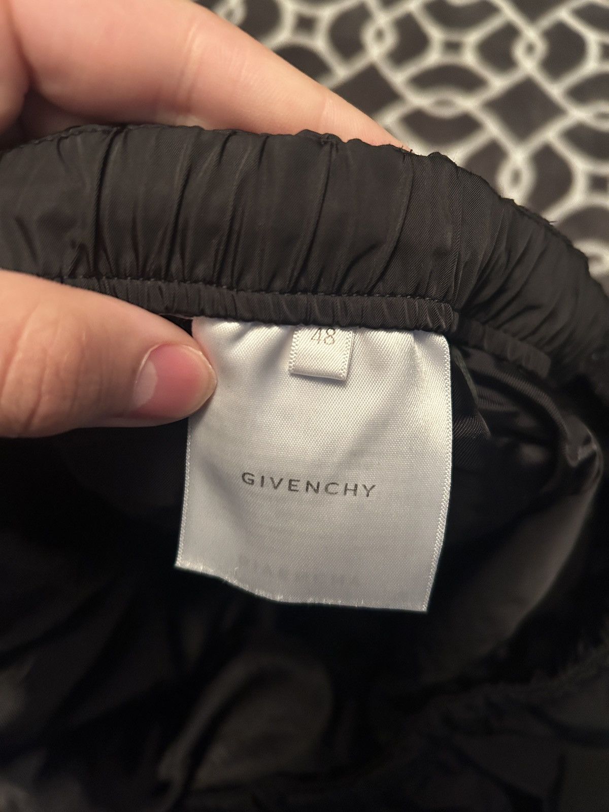 Givenchy Givenchy Black Buckle Pants Size US 33 - 7 Thumbnail