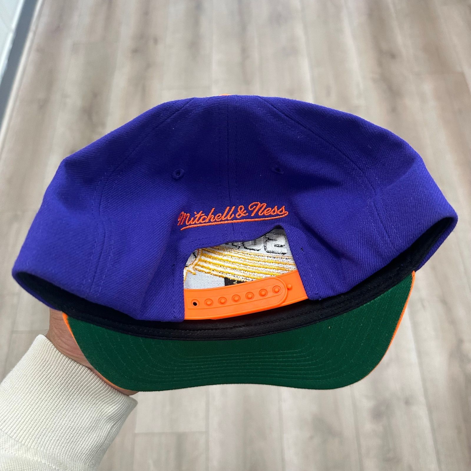 Mitchell & Ness Mitchell & Ness Phoenix Suns Hardwood Classics snapback hat Size ONE SIZE - 4 Thumbnail