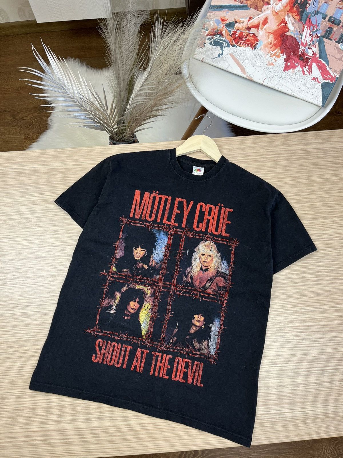 Band Tees × Vintage Vintage Motley Crue SHOUT AT THE DEVIL Rock Band T-Shirt Size US M / EU 48-50 / 2 - 1 Thumbnail