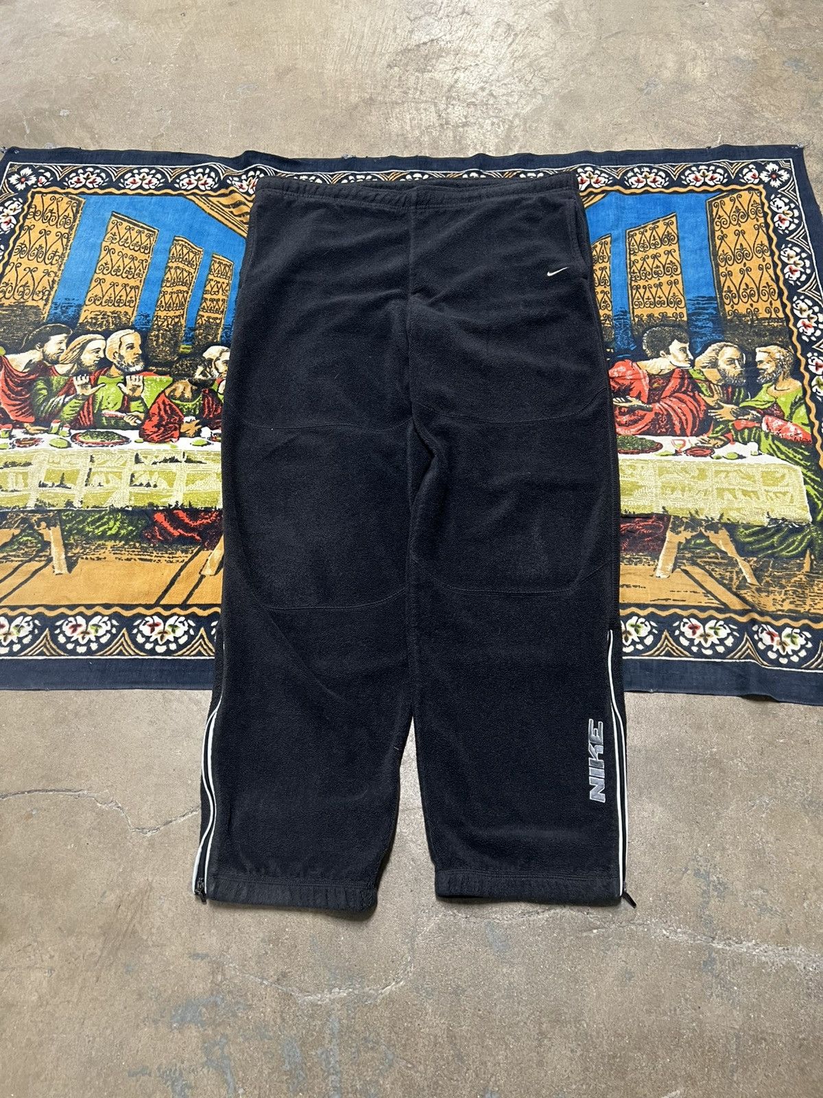 Nike Vintage Black Nike Track Pants size Large baggy fit Striped Size US 34 / EU 50 - 3 Thumbnail