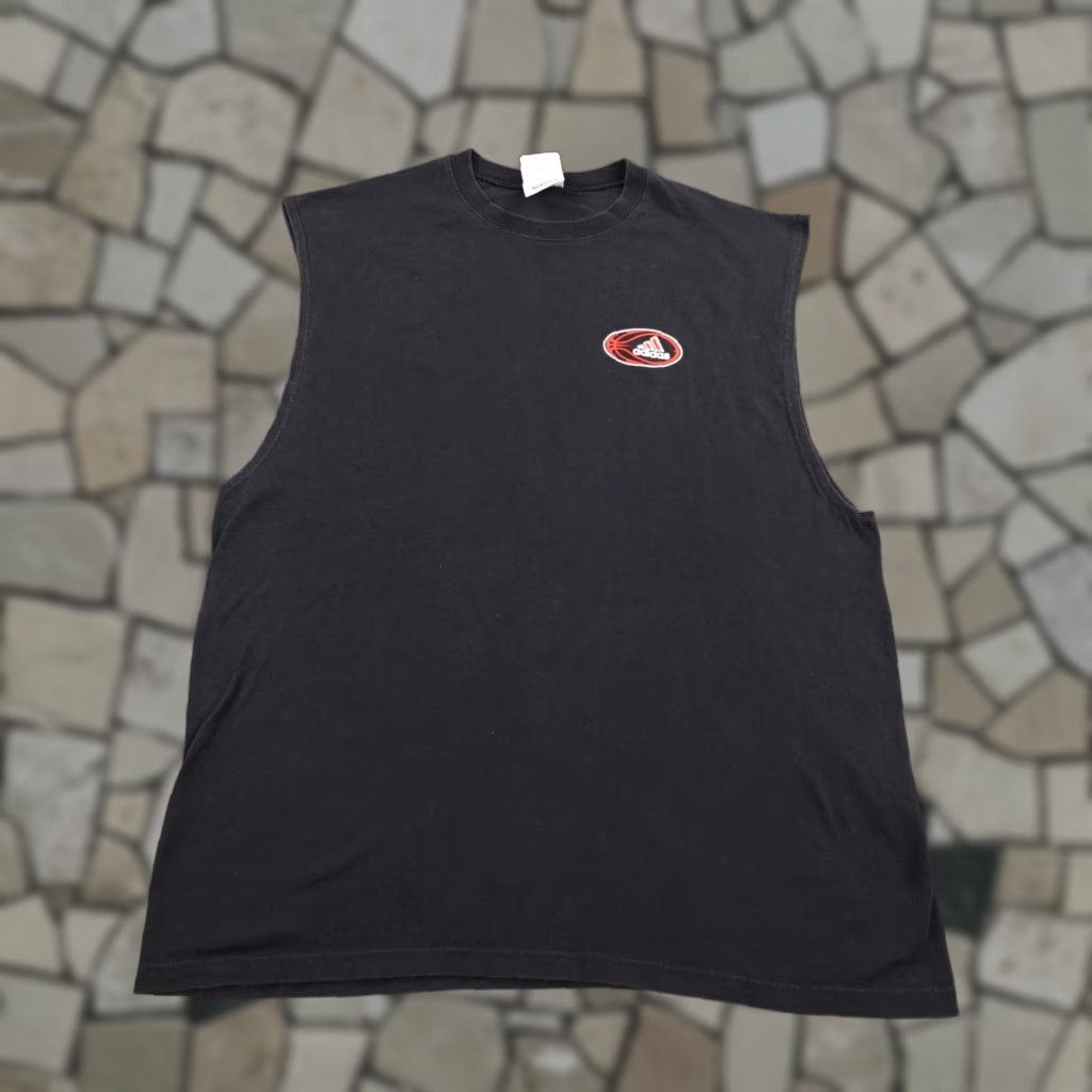 Adidas VINTAGE adidas Shirt Mens Large Black Basketball Sleeveless Tank Top 90s USA Size US L / EU 52-54 / 3 - 1 Thumbnail
