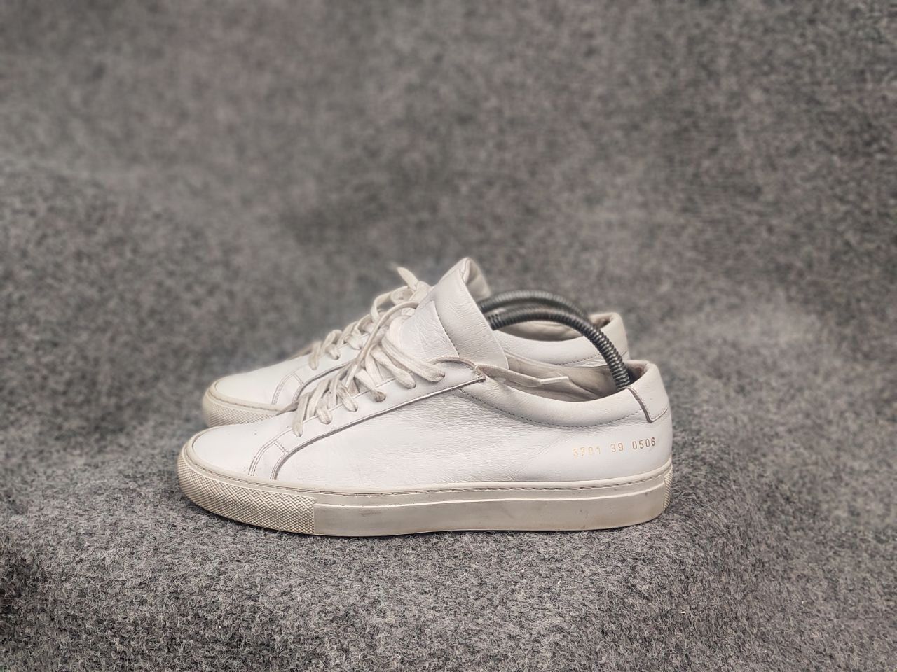 Common Projects Common Projects Achilles Low White Leather Lace Up Sneakers Size US 9 / IT 39 - 11 Thumbnail