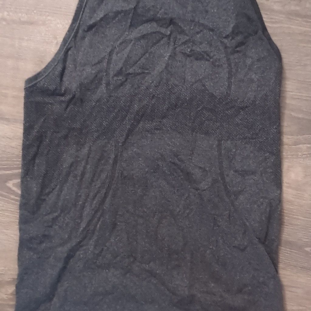 Lululemon Lululemon gray swiftly size 8 Size M / US 6-8 / IT 42-44 - 2 Thumbnail