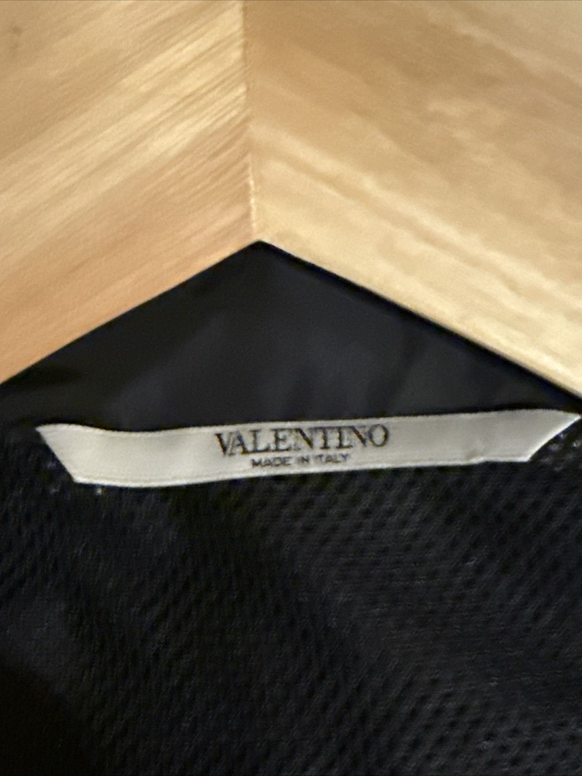 Valentino $ 1200 BNWT Auth VALENTINO Star Windbreaker Italy Size 50 Size US M / EU 48-50 / 2 - 5 Thumbnail
