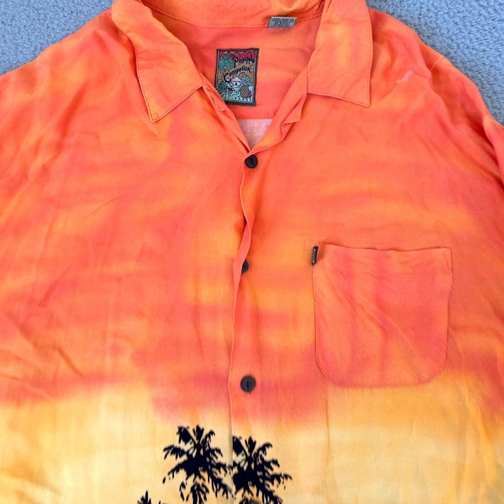Vintage VINTAGE Pineapple Express Shirt Men XL Blue Orange Sunset Floral Button-Up Short Sleeve Collared Shirt Size US XL / EU 56 / 4 - 2 Thumbnail