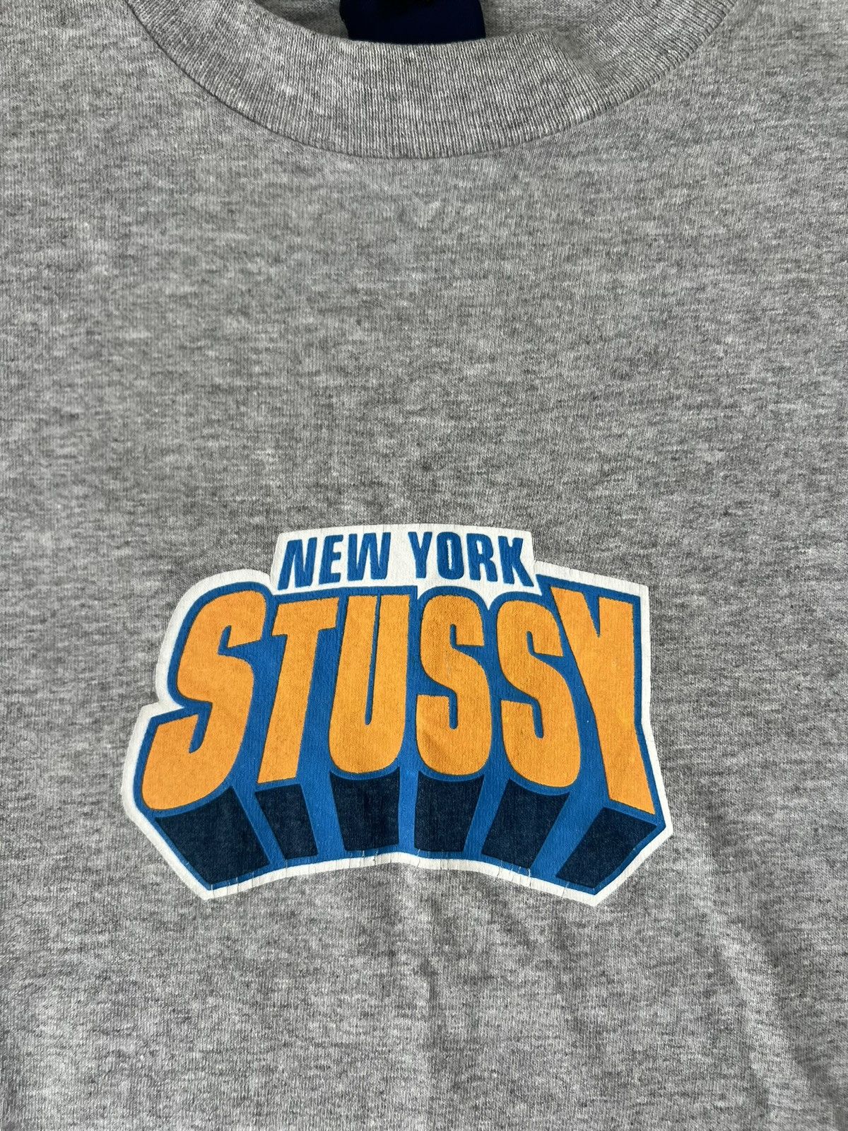 Stussy 00’s STUSSY NEW YORK KNICKS NBA TEAM RARE Y2K TEE Size US S / EU 44-46 / 1 - 3 Thumbnail