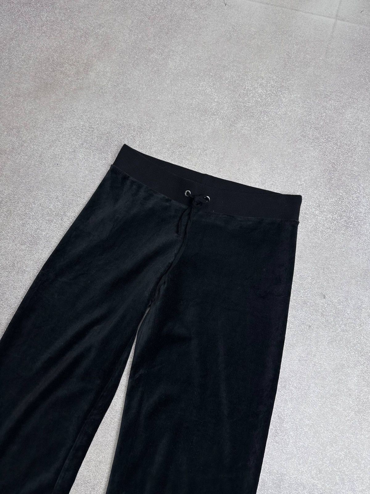 Juicy Couture Vintage Juicy Couture Rhinestones Flared Sweatpants XS Size 30" / US 8 / IT 44 - 4 Thumbnail