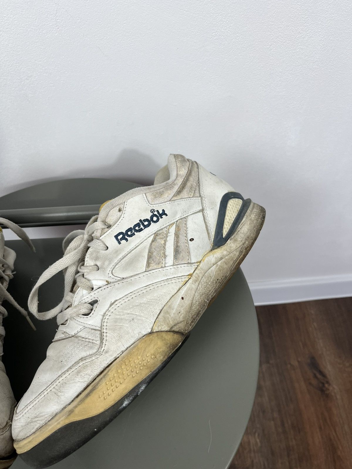 Reebok Vintage Reebok Classic Leather Sneakers White Yellow EU 43 Size US 9.5 / EU 42-43 - 3 Thumbnail