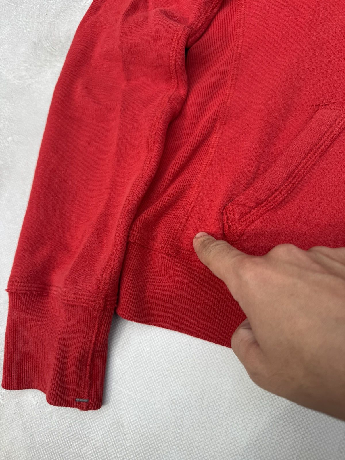 Abercrombie & Fitch Vintage Abercrombie Fitch Y2k Red Zip Hoodie Size M / US 6-8 / IT 42-44 - 7 Thumbnail