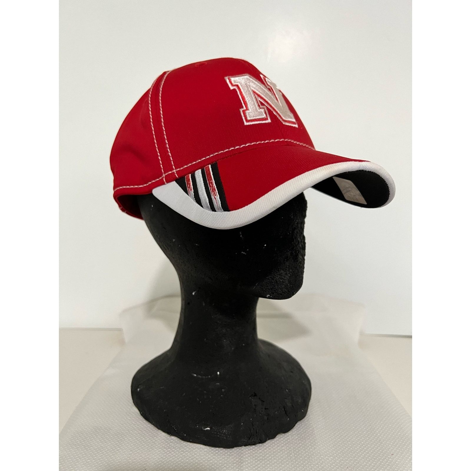 Adidas University Of Nebraska Huskers Baseball Hat Fitmax Cap Size ONE SIZE - 3 Thumbnail