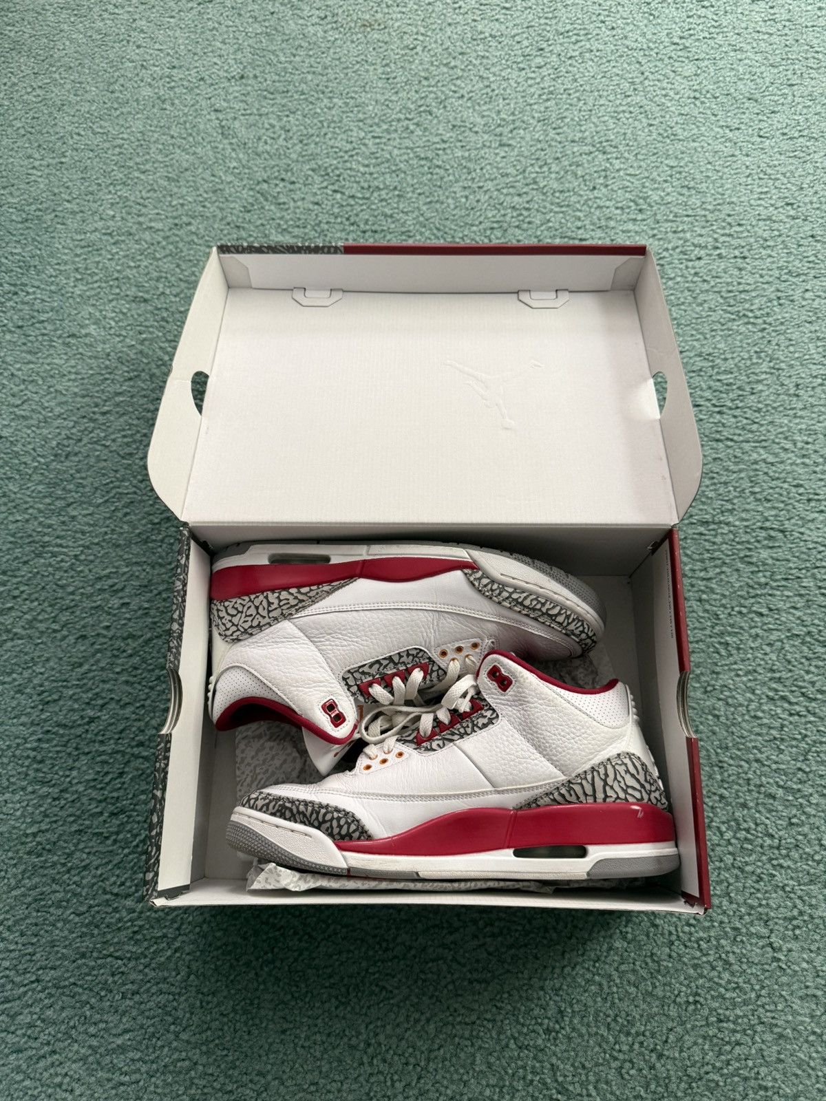 Jordan Brand Jordan Retro 3 Cardinal Red Size US 10 / EU 43 - 1 Thumbnail