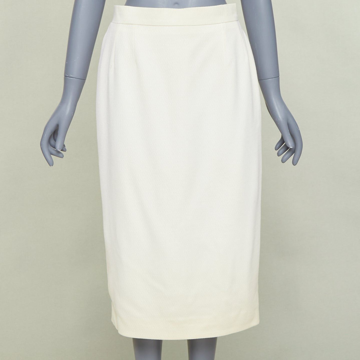 Chanel CHANEL 93P ivory wool gold CC logo button slit silk pencil skirt FR42 XL Size 32" / US 10 / IT 46 - 1 Thumbnail
