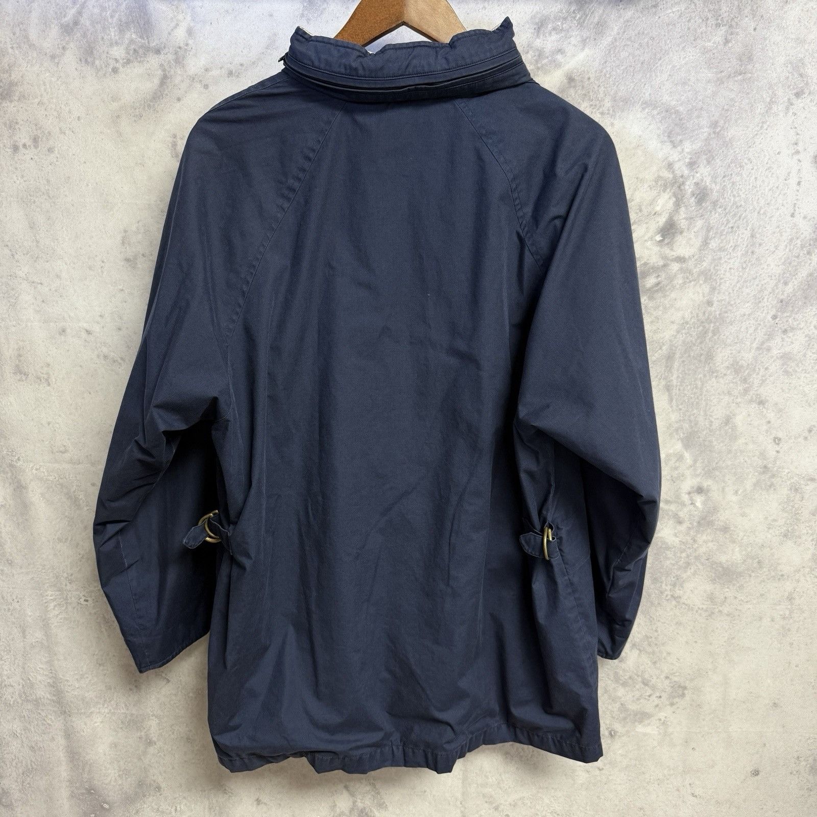 Burberry Vintage Burberry Jacket Mens Large 24x28 Blue Hide a Hood En Size L / US 10 / IT 46 - 2 Thumbnail