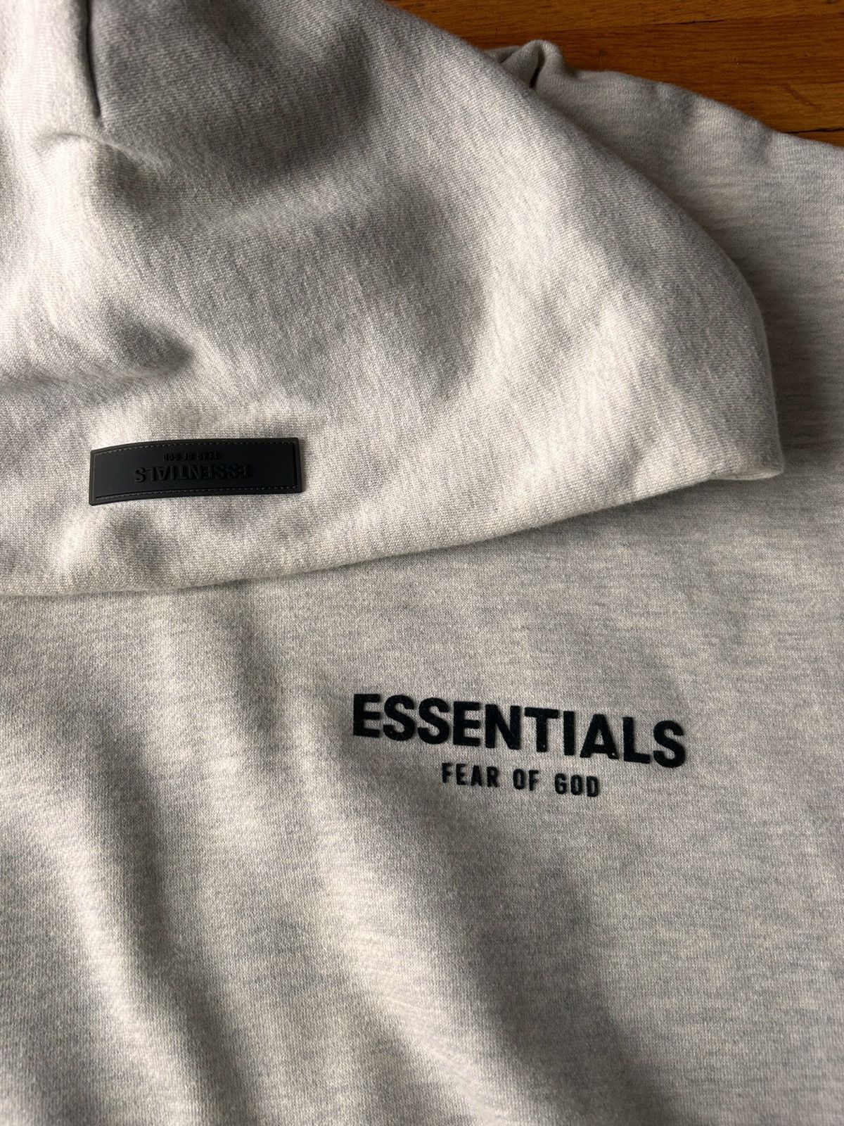 Other Fear Of God Essentials Size US M / EU 48-50 / 2 - 2 Thumbnail