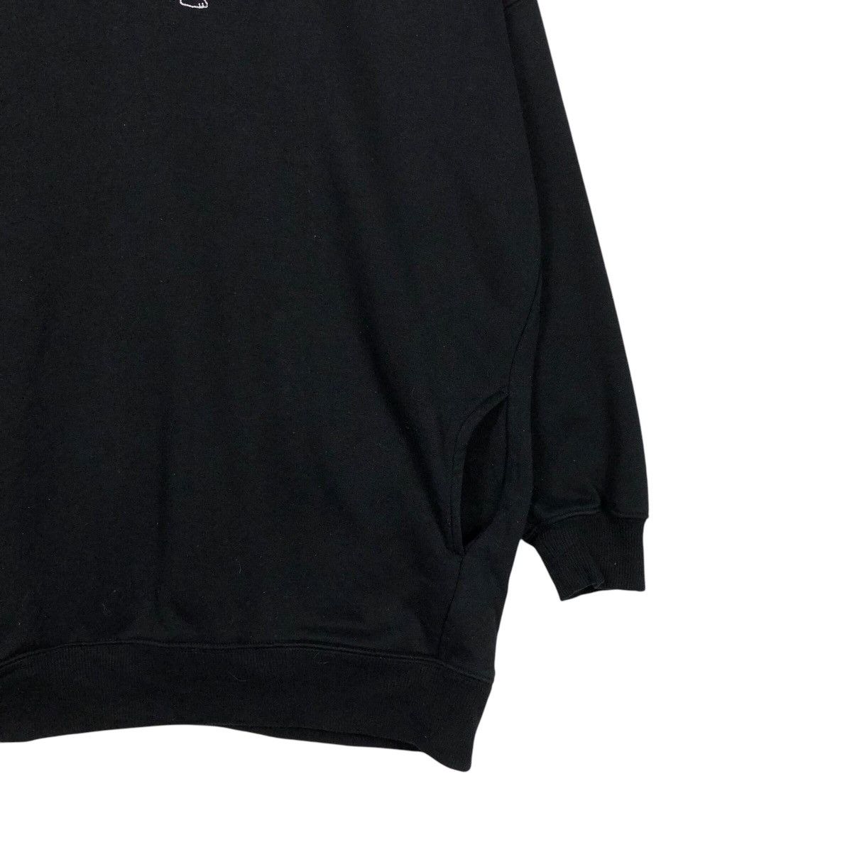 Japanese Brand Rare Snoopy Graphic Sweatshirt — 70 Years Edition Size US M / EU 48-50 / 2 - 6 Thumbnail