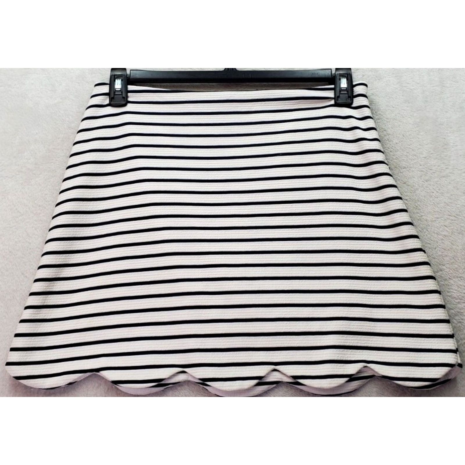 AQUA Aqua Skirt Womens Size XL Navy Striped Seersucker Lined Side Zipper A-Line Short Size 40" / US 18 - 2 Thumbnail