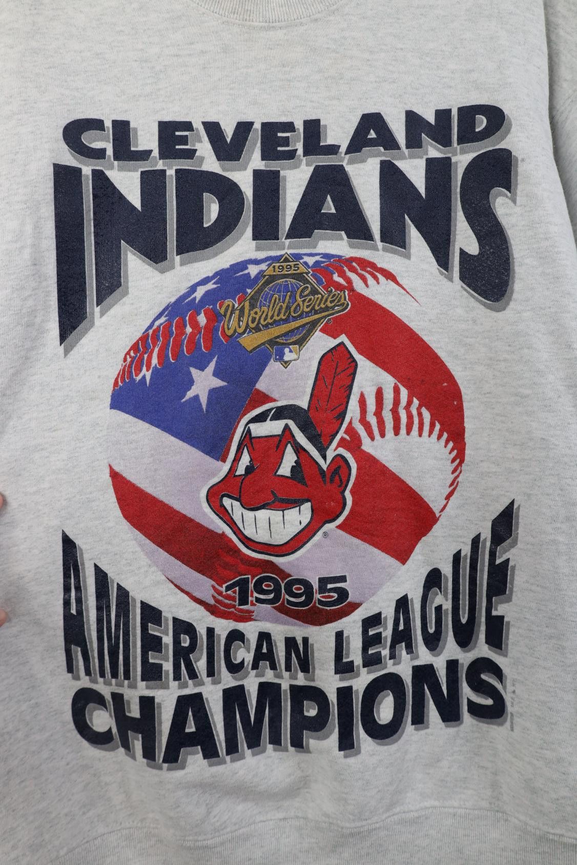 Starter Vintage Starter Chief Wahoo Cleveland Indians Sweatshirt Size US L / EU 52-54 / 3 - 5 Thumbnail