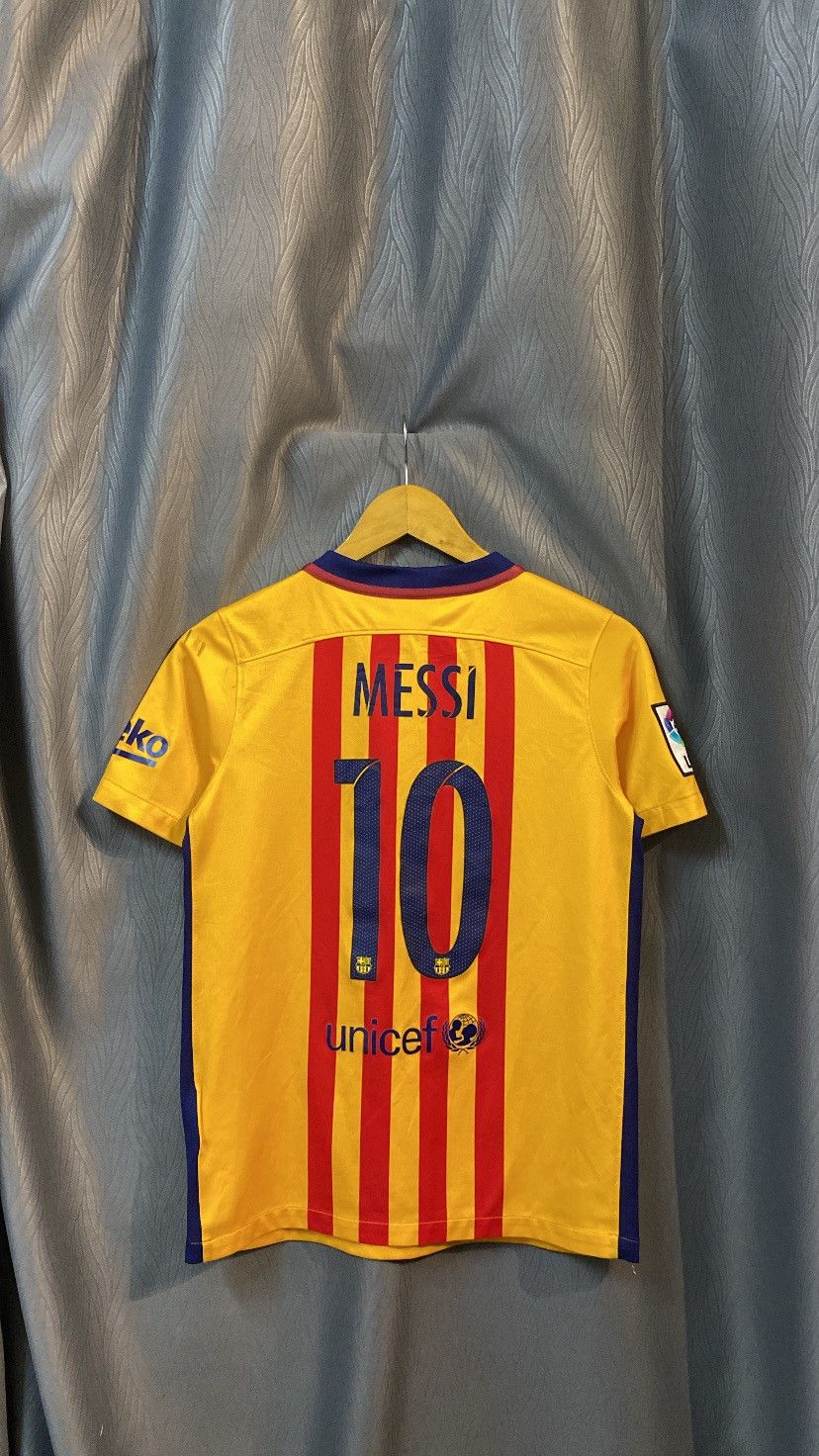 Nike × Vintage MESSI Barcelona Nike 2015 2016 Away Jersey Size US XS / EU 42 / 0 - 8 Thumbnail
