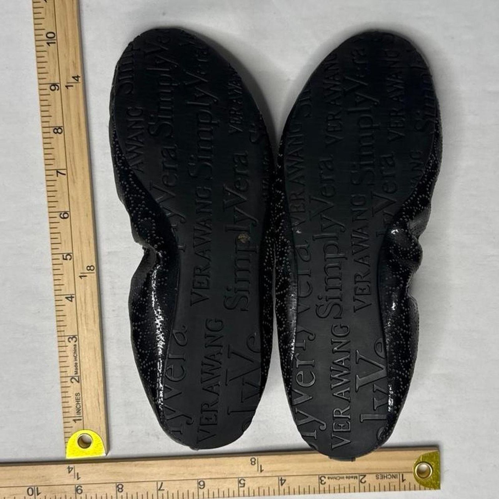 Vera Wang Simply Vera Wang Patterned Black leather ballet flats size 8 Size US 8 / IT 38 - 5 Thumbnail