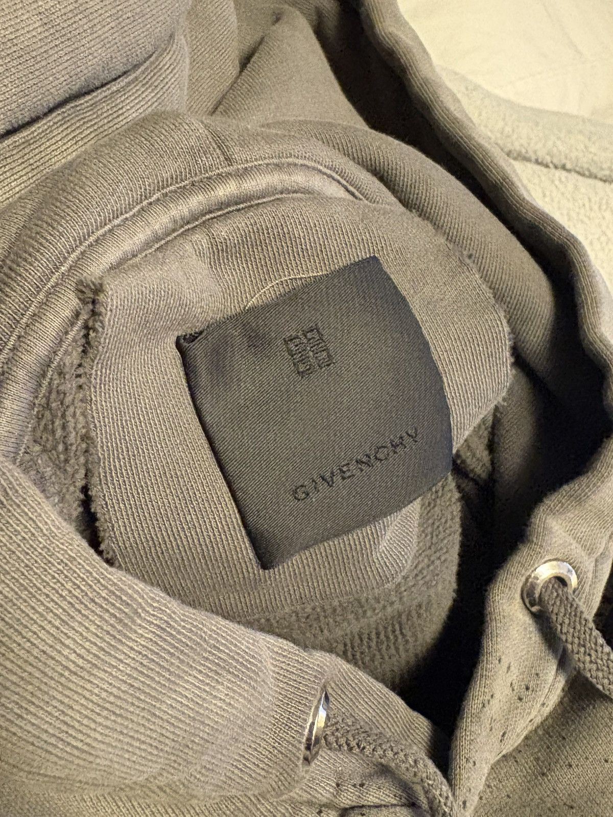Chito × Givenchy Givenchy chito hoodie Size US M / EU 48-50 / 2 - 3 Thumbnail