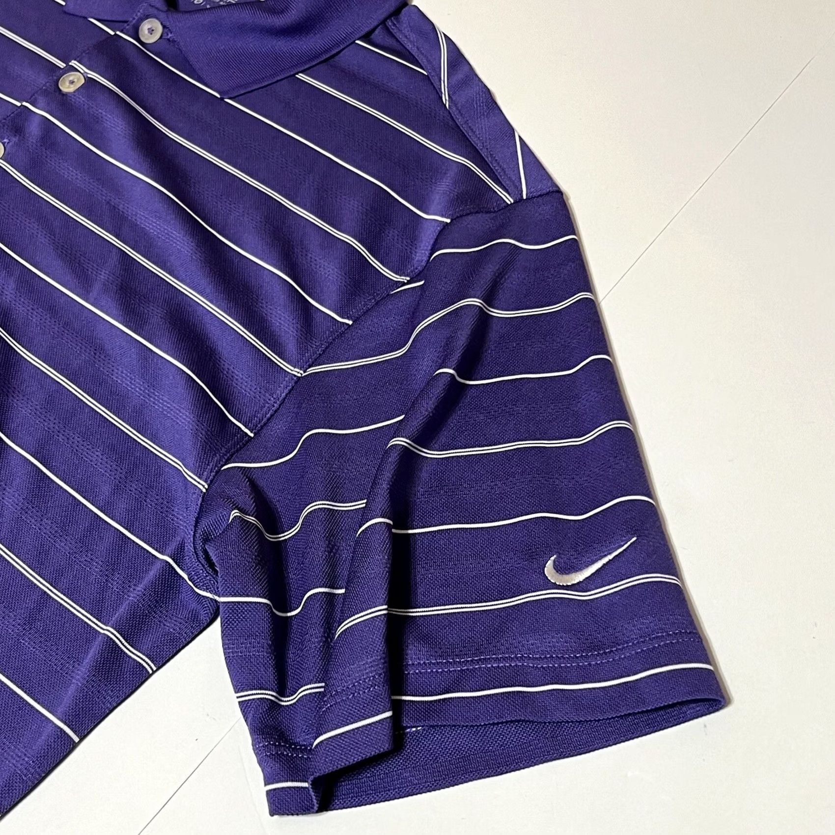 Nike Nike Golf Shirt Polo Men M Purple Striped Swoosh Dri-Fit Nike Golf Performance Short Sleeve Regular Fit Adult Medium Purple Golf apparel Size US M / EU 48-50 / 2 - 7 Thumbnail