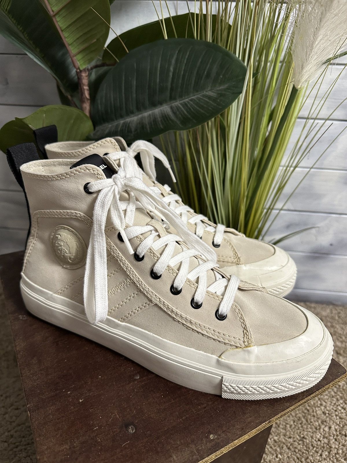 Diesel Rare Luxury Hi Top Sneakers Diesel Punk Logo Size US 9 / EU 42 - 1 Thumbnail