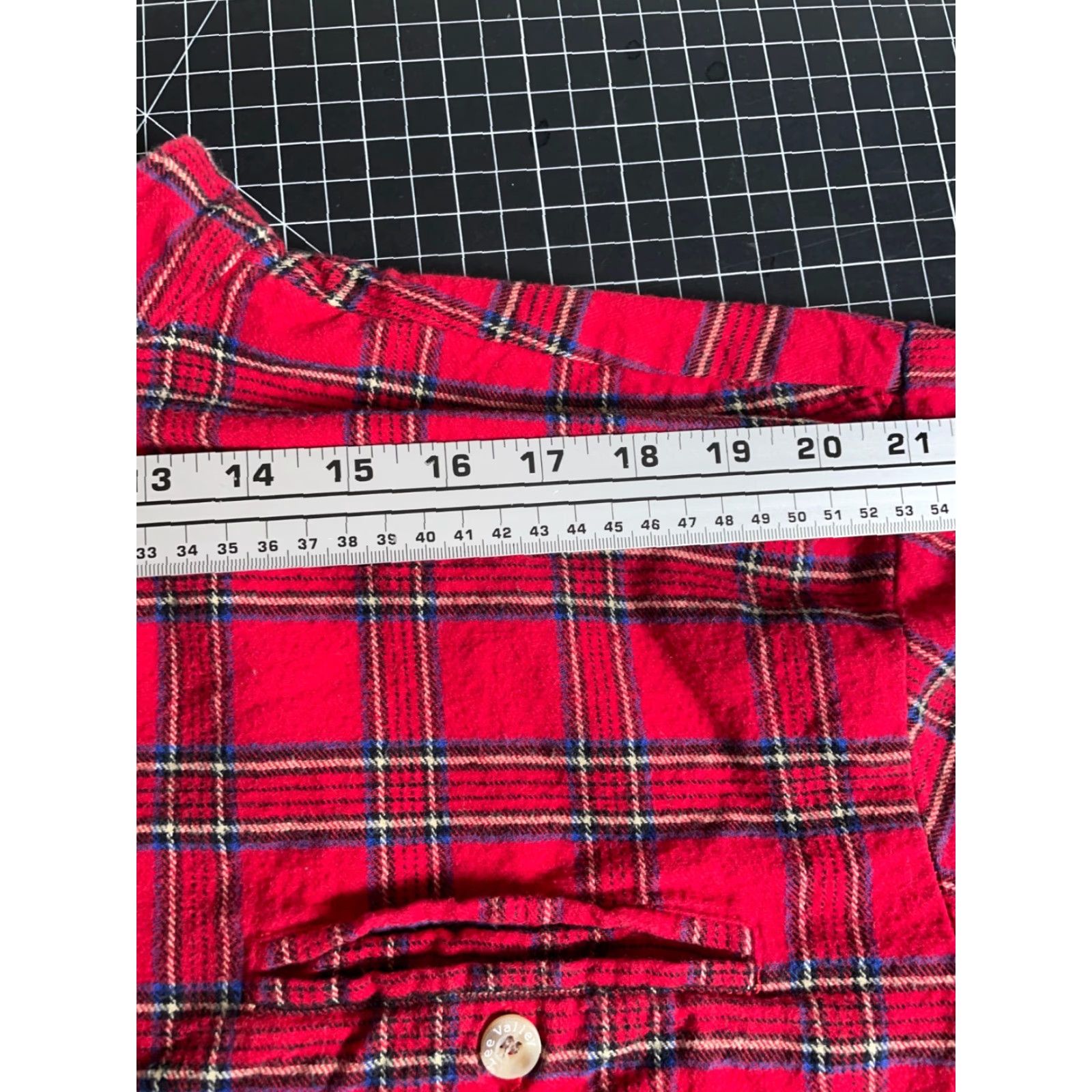 Lee VINTAGE Lee Valley Ireland Shirt Band Collar Men's Large Red Plaid Flannel Grandfather Button-Up Size US L / EU 52-54 / 3 - 7 Thumbnail