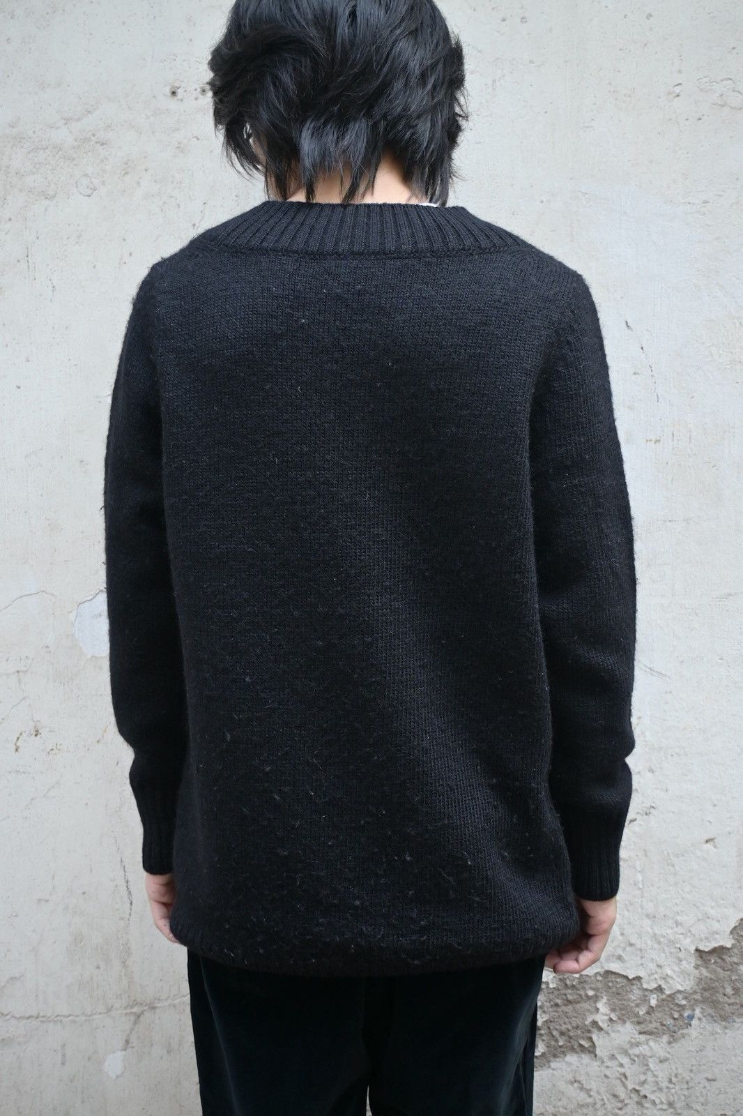 Dries Van Noten Dries Van Noten 2000’s alpaca wool V-neck knitwear Size US S / EU 44-46 / 1 - 2 Thumbnail