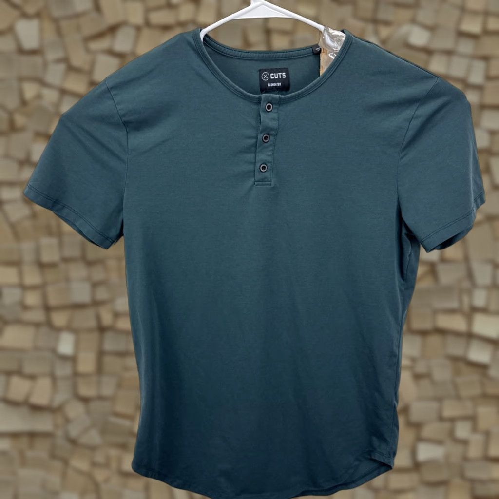 Cuts CUTS T-Shirt Mens XL Green Short Sleeve Henley Athletic Stretch Logo Button Solid Casual All Seasons Knit Cotton Size US XL / EU 56 / 4 - 1 Thumbnail