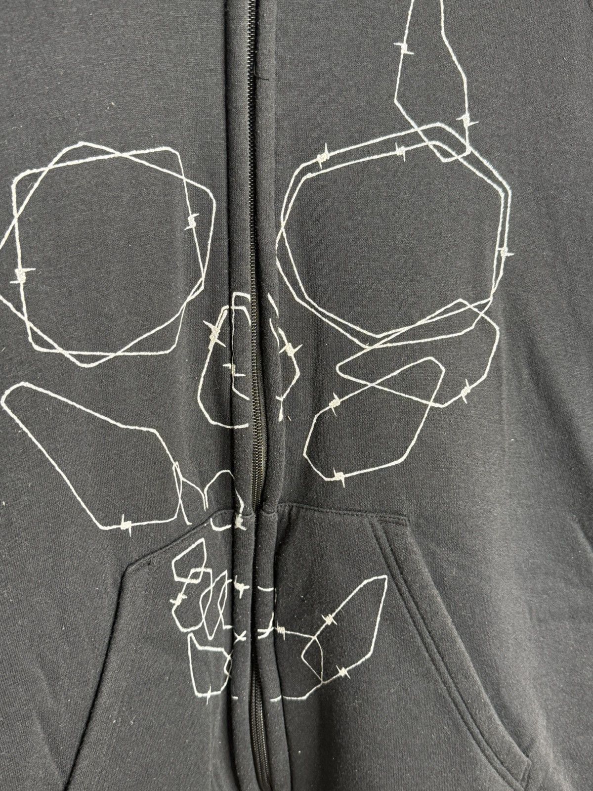 Carhartt Wip Rare Vtg Carhartt WIP Akroz Fantomass Special Car-lux hoodie Size US M / EU 48-50 / 2 - 3 Thumbnail